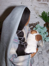 Lade das Bild in den Galerie-Viewer, Maria mit dem Jesulein - Biblische Erzählfiguren