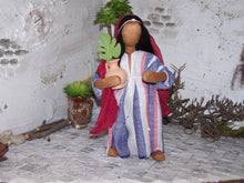 Lade das Bild in den Galerie-Viewer, Mädchen/Frau mit Krug - Biblische Erzählfiguren