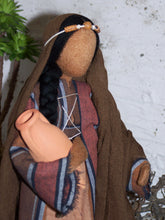 Lade das Bild in den Galerie-Viewer, Junge Frau/Maria von Magdala - Biblische Erzählfiguren