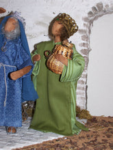 Lade das Bild in den Galerie-Viewer, Krippenset Heilige Drei Könige 2- Biblische Erzählfiguren