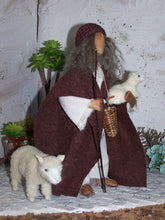 Lade das Bild in den Galerie-Viewer, Hirte mit Schaf und Lamm - Biblische Erzählfiguren