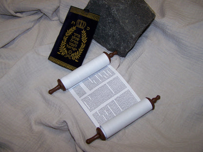 Original Tora-Rolle - Biblische Erzählfiguren