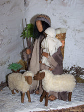 Lade das Bild in den Galerie-Viewer, Der Hirte mit seinem Sohn- Biblische Erzählfiguren
