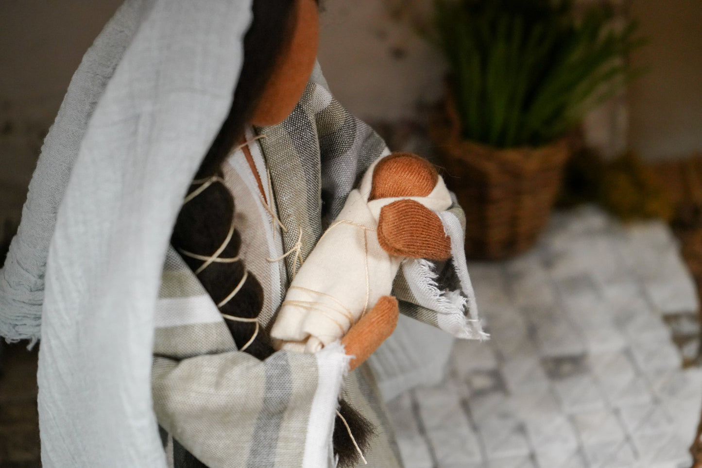 Maria mit dem Jesuskind - Biblische Erzählfiguren