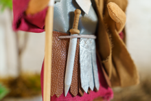 Lade das Bild in den Galerie-Viewer, St. Martin/Soldat 2 - Biblische Erzählfiguren

